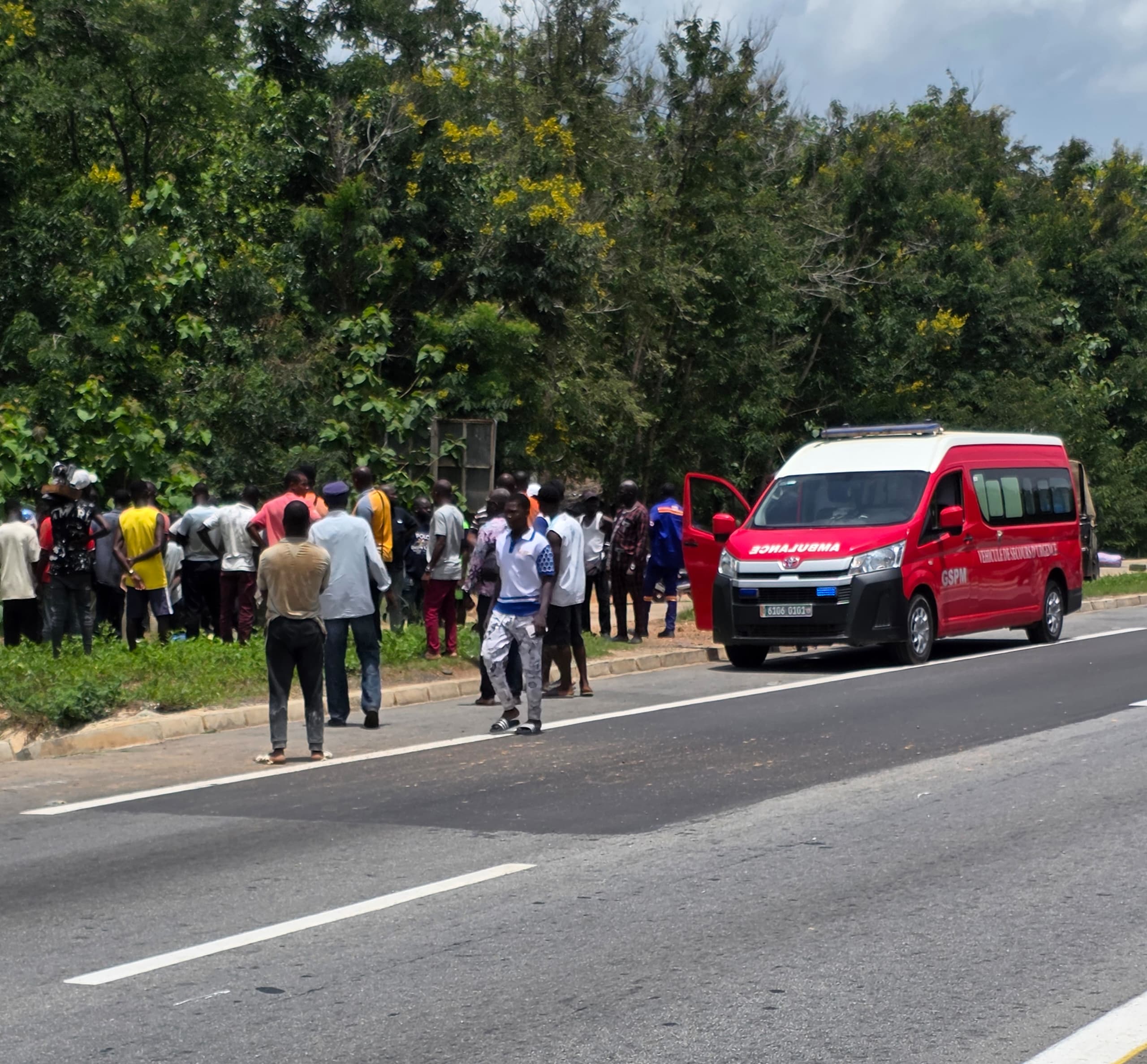 Un tragique accident de circulation s’est produit à la sortie de Bouaké, sur le corridor sud, à environ 500 mètres du village de Kogodekro
