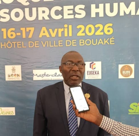 Bouaké : au colloque des ressources humaines, Paul Dakuyo exhorte la jeunesse à renforcer ses compétences professionnelles