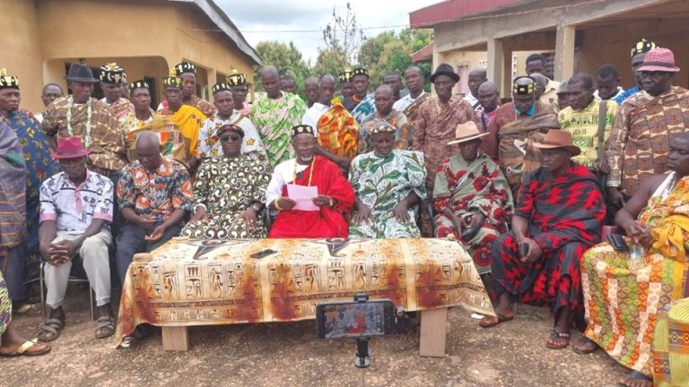 Bouaké : Canton Gôli, les chefs traditionnels recadrent le président régional de la CNRCT et installent un nouveau chef de canton